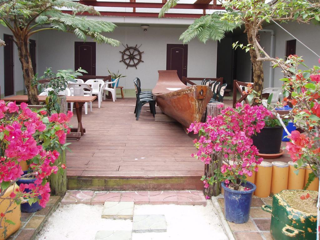 Hotel Patio House Reef Zamami Exterior foto